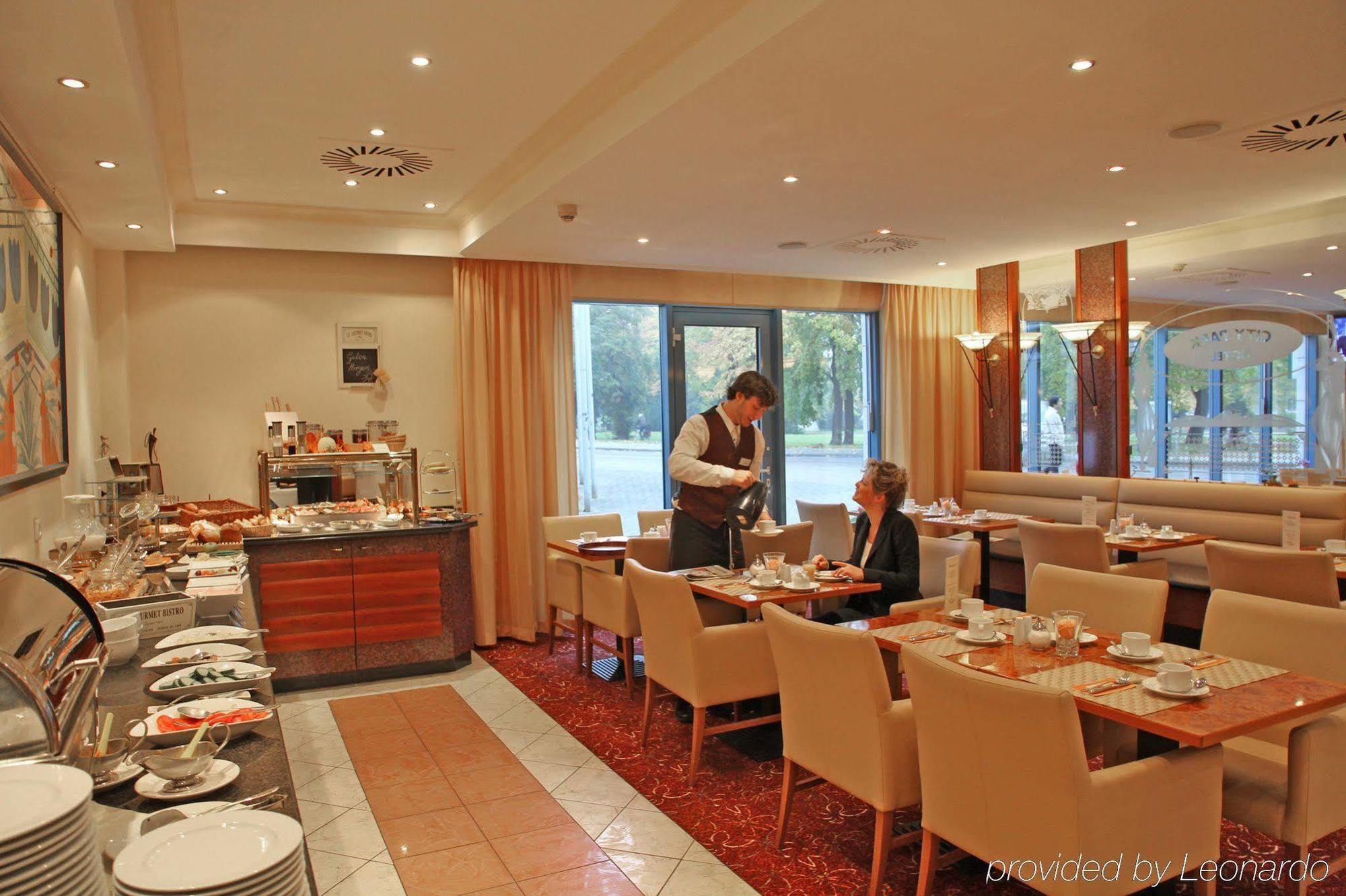 City Park Hotel Frankfurt  Exteriör bild